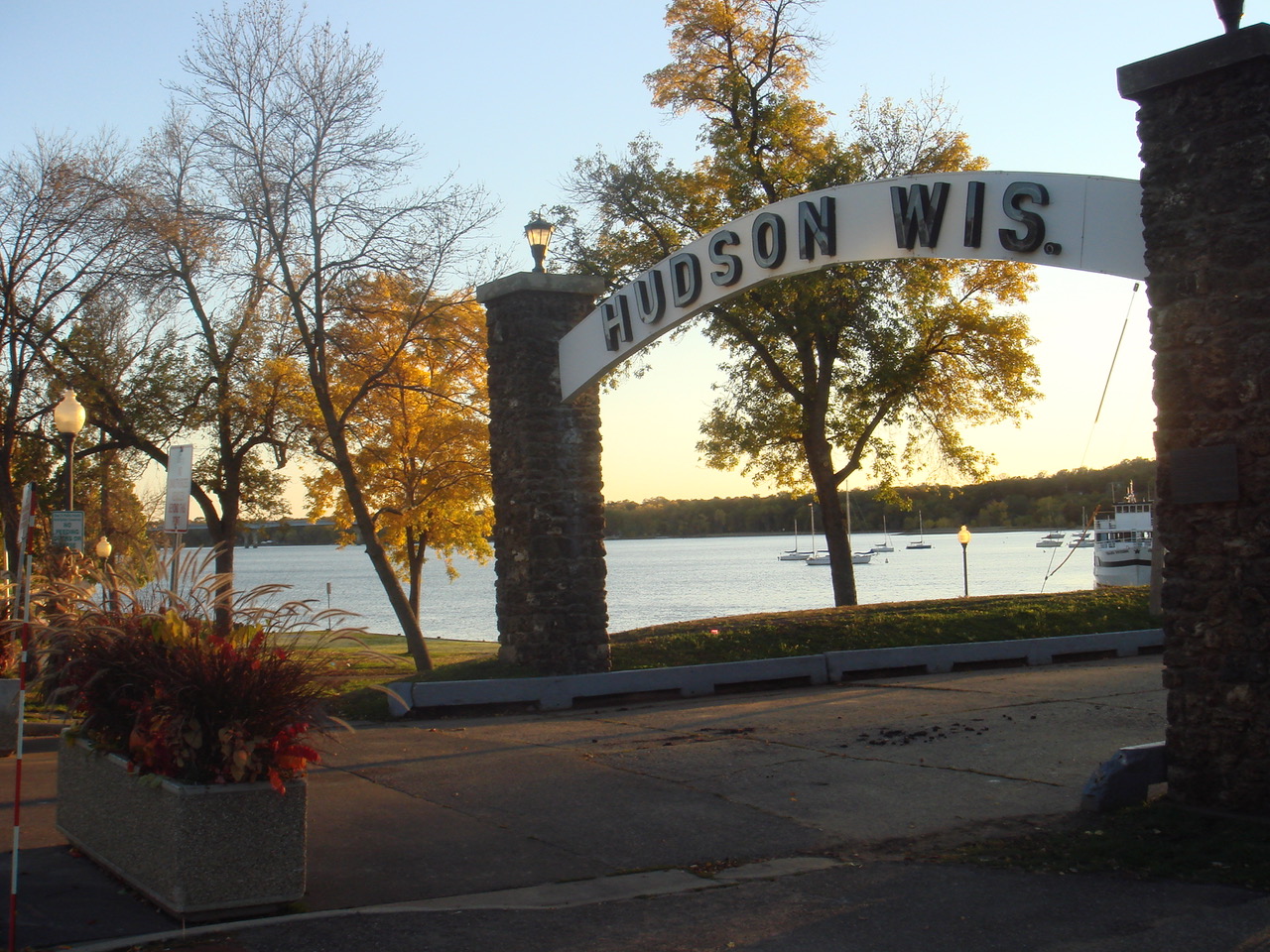 Hudson - fall arch at dusk Hudson arch in front of lake